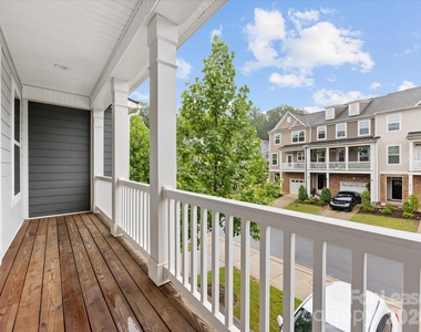 2314 Creekmere Lane - Photo Thumbnail 9
