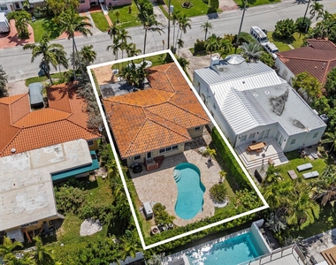 8934 Emerson Avenue - Photo Thumbnail 22