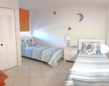 750 Egret Circle - Photo Thumbnail 15