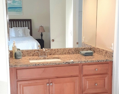 750 Egret Circle - Photo Thumbnail 12