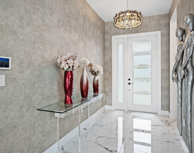 8599 Tower Bridge Court - Photo Thumbnail 3