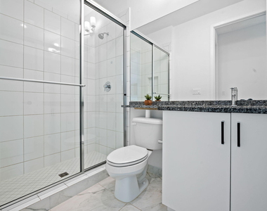 8599 Tower Bridge Court - Photo Thumbnail 22