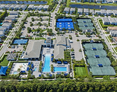 8599 Tower Bridge Court - Photo Thumbnail 33