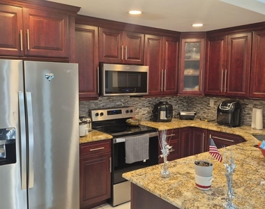 4137 Nw 88th Avenue - Photo Thumbnail 2