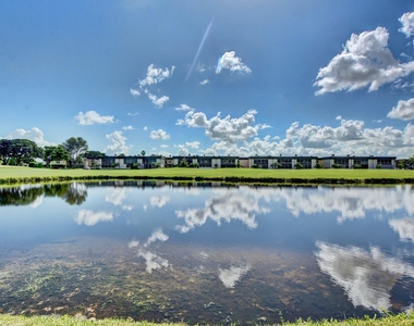 998 Normandy Trail - Photo Thumbnail 25