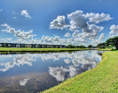 998 Normandy Trail - Photo Thumbnail 26