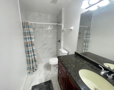 3445 Nw 44th Street - Photo Thumbnail 7