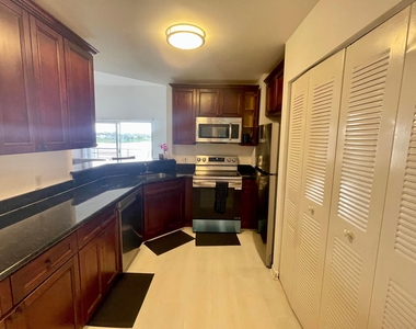 3445 Nw 44th Street - Photo Thumbnail 14