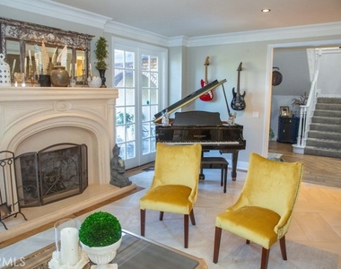 4511 Dulcinea Court - Photo Thumbnail 3