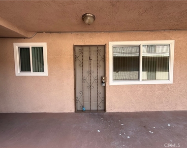 221 W Elm Avenue - Photo Thumbnail 26