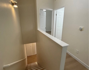 14249 Friar Street - Photo Thumbnail 19