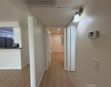 11839 Burbank Boulevard - Photo Thumbnail 18