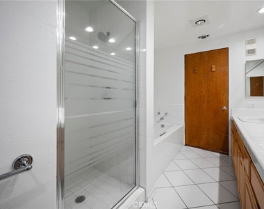 750 S Bundy Drive - Photo Thumbnail 16
