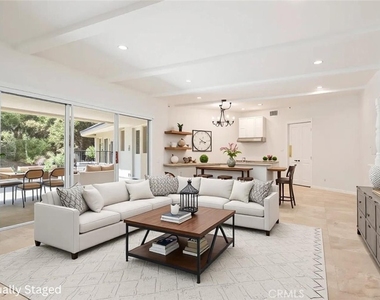 3969 Longridge - Photo Thumbnail 33