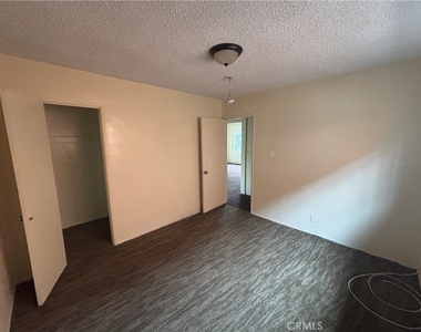 229 E 89th St - Photo Thumbnail 7