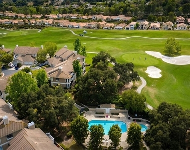 31 Oak Knolls - Photo Thumbnail 38