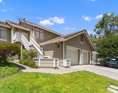 31 Oak Knolls - Photo Thumbnail 5