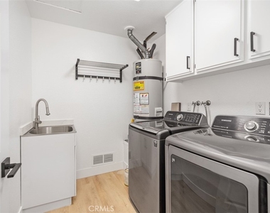 31 Oak Knolls - Photo Thumbnail 23