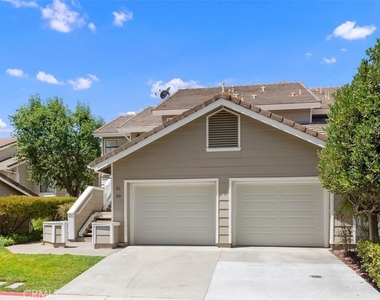31 Oak Knolls - Photo Thumbnail 2