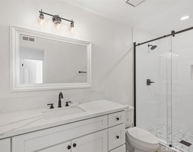 31 Oak Knolls - Photo Thumbnail 24