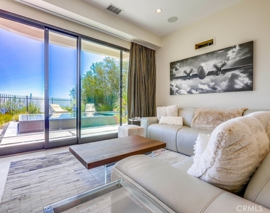 1725 Del Mar - Photo Thumbnail 26
