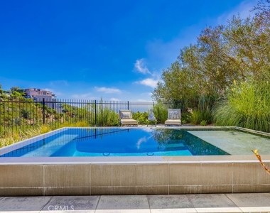 1725 Del Mar - Photo Thumbnail 37