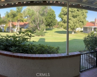 5438 Via Carrizo - Photo Thumbnail 6