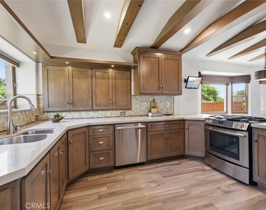 173 W Avenida Alessandro - Photo Thumbnail 25