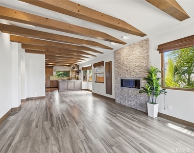 173 W Avenida Alessandro - Photo Thumbnail 18