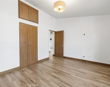 173 W Avenida Alessandro - Photo Thumbnail 34