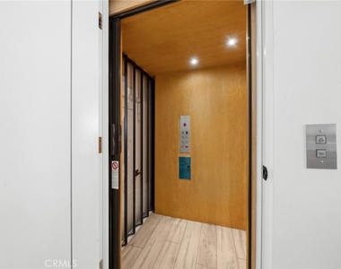 800 W Oceanfront - Photo Thumbnail 27