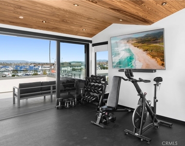 800 W Oceanfront - Photo Thumbnail 20