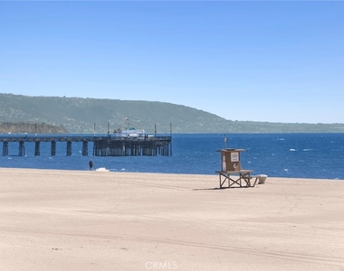 800 W Oceanfront - Photo Thumbnail 18