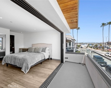 800 W Oceanfront - Photo Thumbnail 23