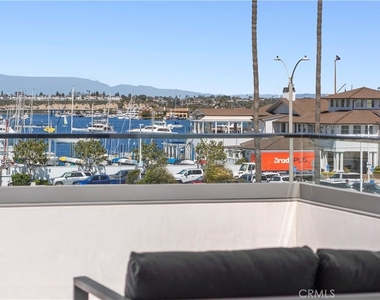 800 W Oceanfront - Photo Thumbnail 21