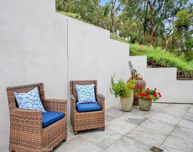75 Marbella - Photo Thumbnail 33