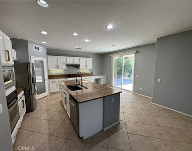 29166 Branwin Street - Photo Thumbnail 6