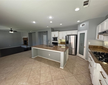 29166 Branwin Street - Photo Thumbnail 5