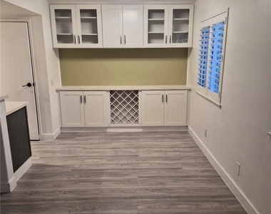 1301 W 8th - Photo Thumbnail 1
