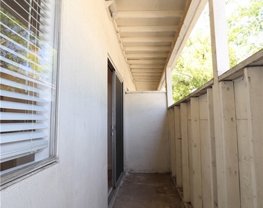 460 Vista Avenue - Photo Thumbnail 29