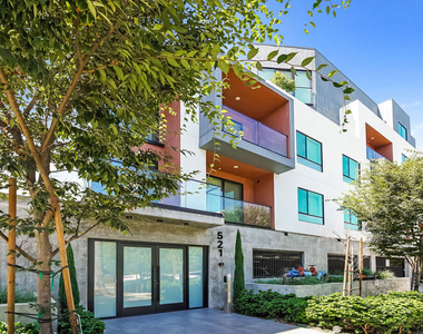 521 N Gramercy Place - Photo Thumbnail 7