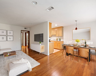 931 N Alfred Street - Photo Thumbnail 2