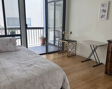 324 N Palm Drive - Photo Thumbnail 47