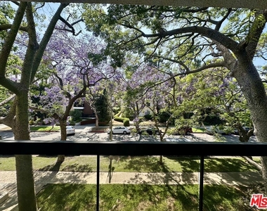324 N Palm Drive - Photo Thumbnail 9