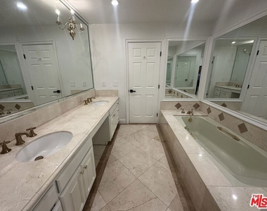 324 N Palm Drive - Photo Thumbnail 41