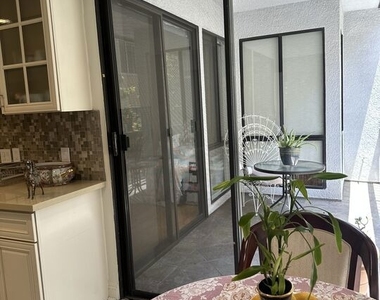 324 N Palm Drive - Photo Thumbnail 31