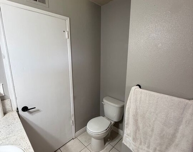 38454 Sumac Avenue - Photo Thumbnail 7
