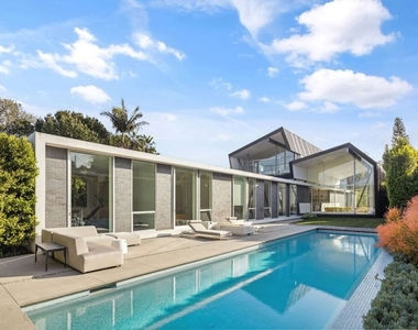 3660 S Inglewood Boulevard - Photo Thumbnail 22