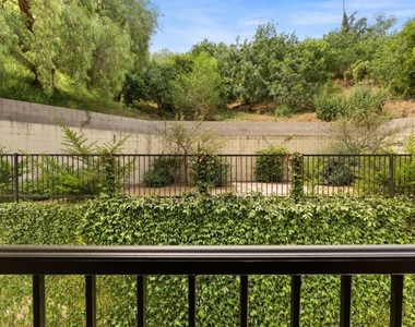 1630 Bridgeport Drive - Photo Thumbnail 34