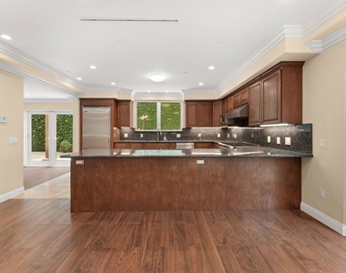 1630 Bridgeport Drive - Photo Thumbnail 10